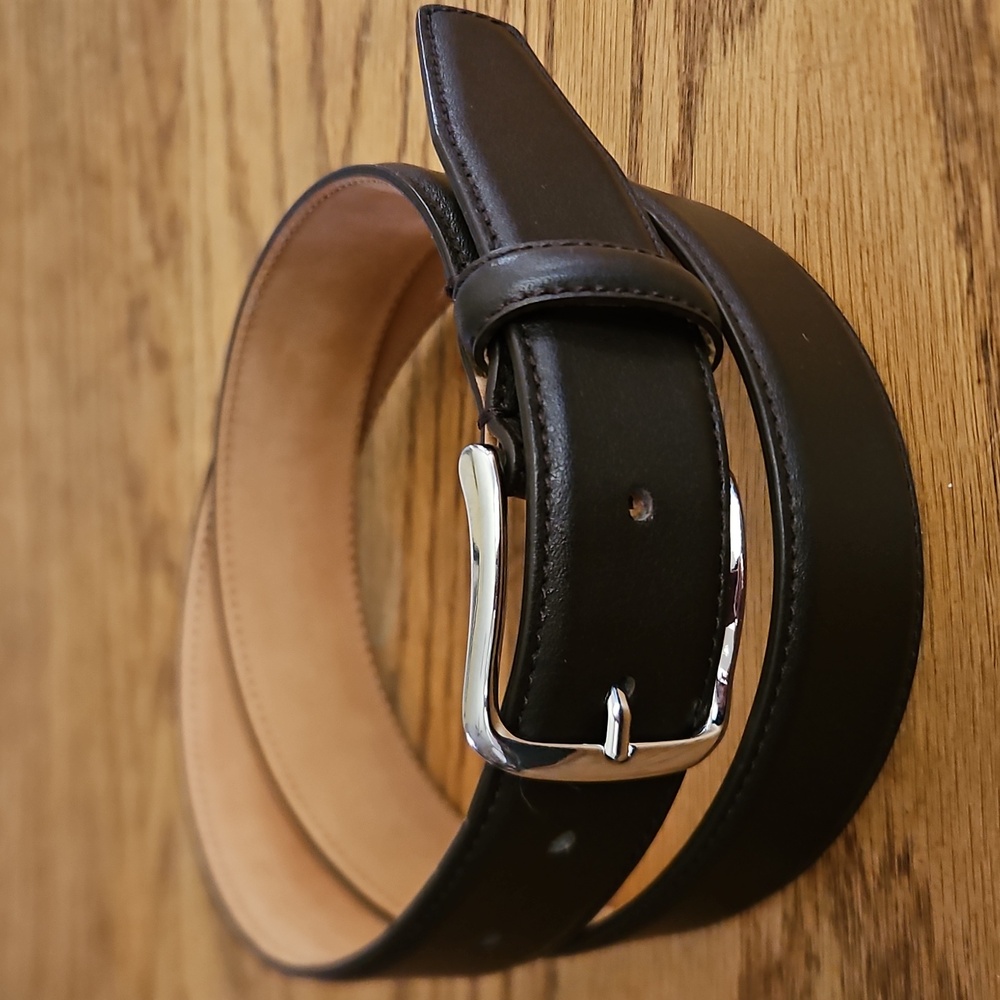 Saks Fifth Avenue Full Grain Leather Belt Handcrafted Mahogany Brown Mens 32